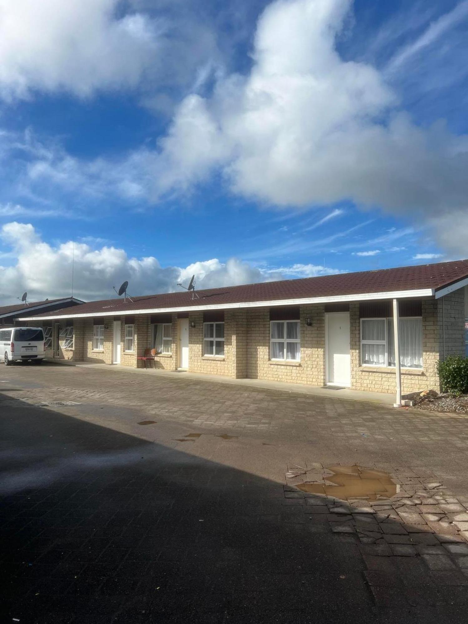Hamilton Sunrise Motel Eksteriør billede